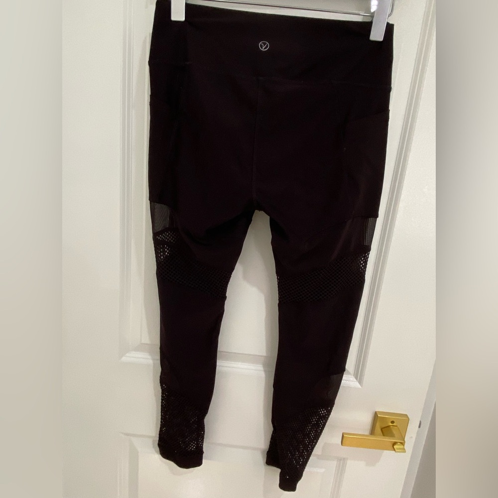 Mesh Panel Leggings